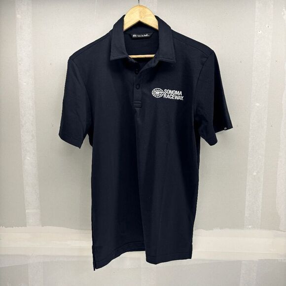 Travis Mathew Polo Shirt Sonoma Raceway Racing Golf Work Mens Medium Black EUC - Picture 1 of 6
